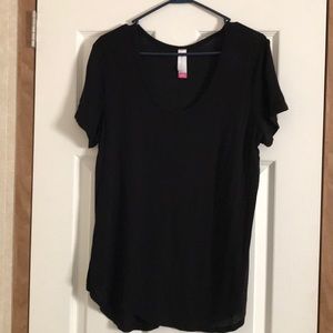 Short sleeve top